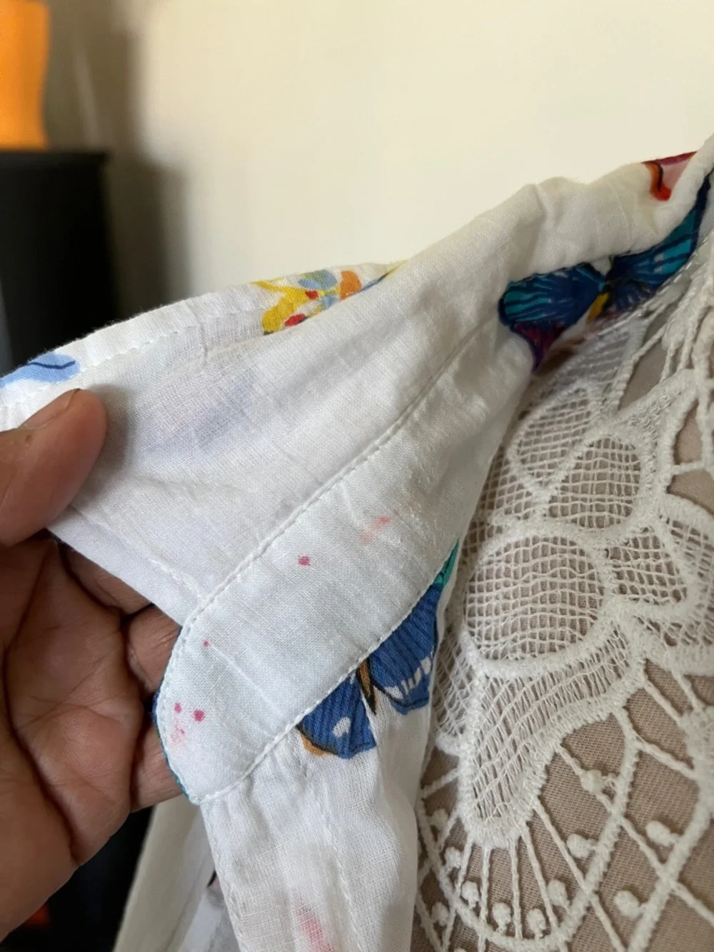 Colori di Mare White Button-Front Tunic with Butterfly Accent - Picture 8 of 12